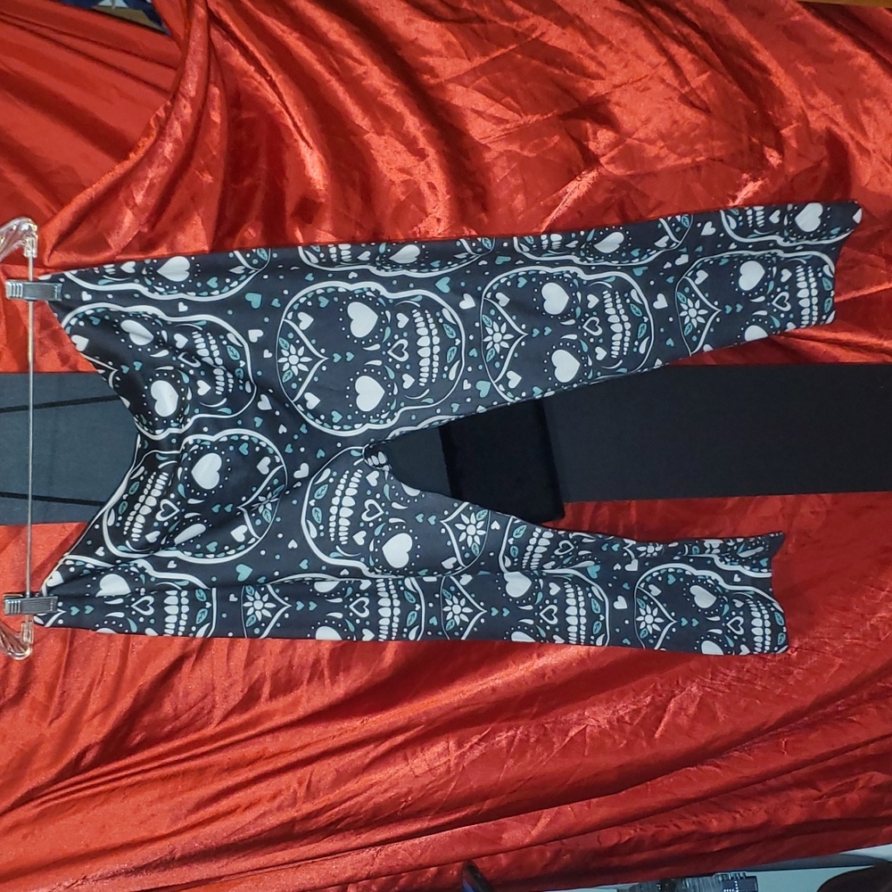 Sugar skull leggings